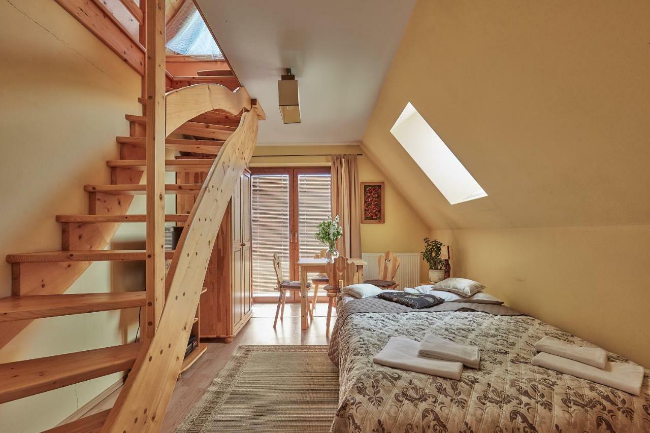 זאוב Apartament 1010 M מראה חיצוני תמונה